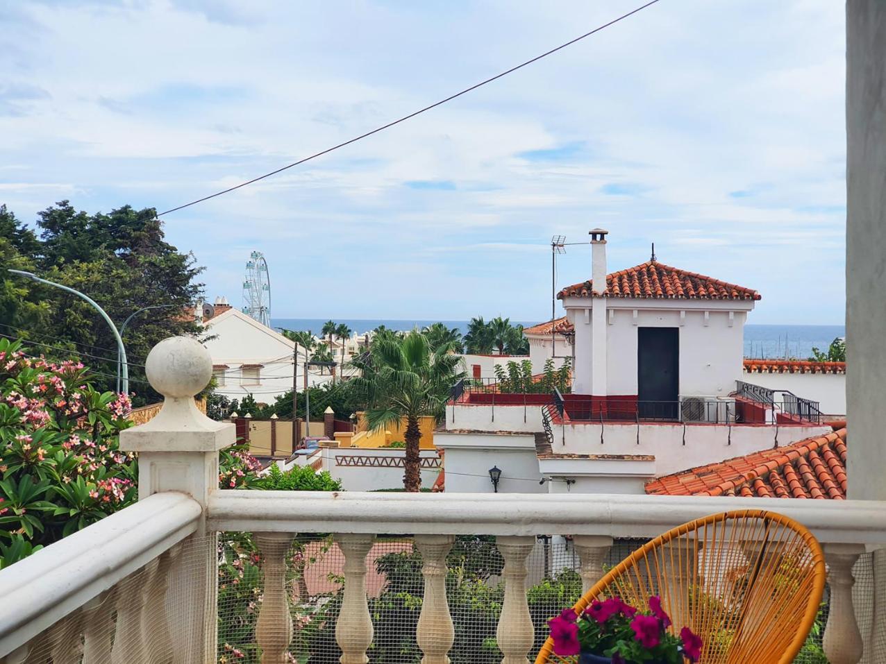 Atico En Puerto Marina Lägenhet Benalmádena Exteriör bild